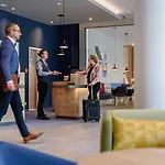 Express - By Ihg