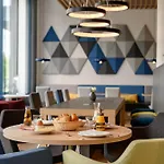 Express - By Ihg Szálloda