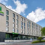 Express - By Ihg 3*