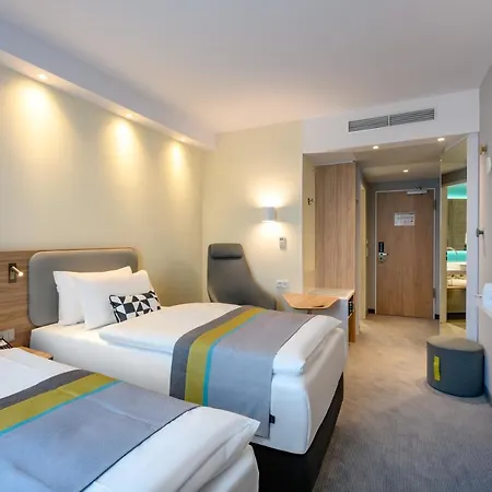 Express - By Ihg מלון 3*