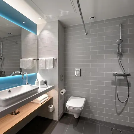 Hotel Express - By Ihg 3*