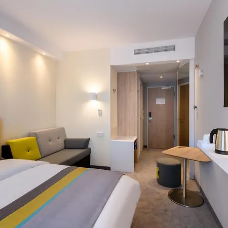 Express - By Ihg Hotel