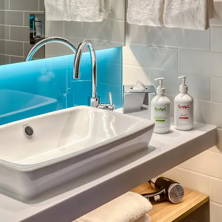 Ξενοδοχείο Express - By Ihg 3*