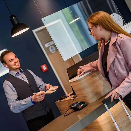 Ξενοδοχείο Express - By Ihg