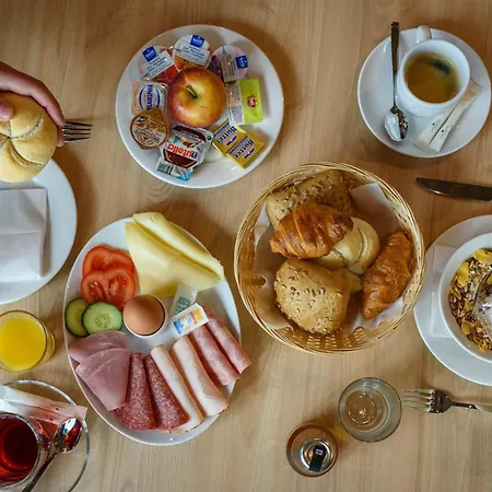 Hotel Express - By Ihg 3*