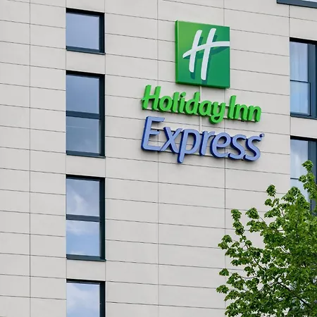 מלון Express - By Ihg