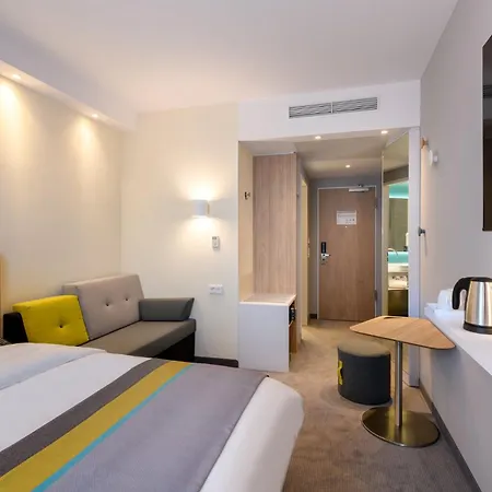 Express - By Ihg Fulda