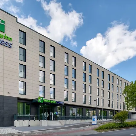 Express - By Ihg 3*