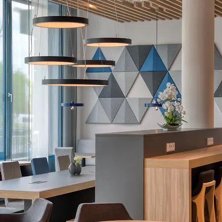 Express - By Ihg מלון 3*