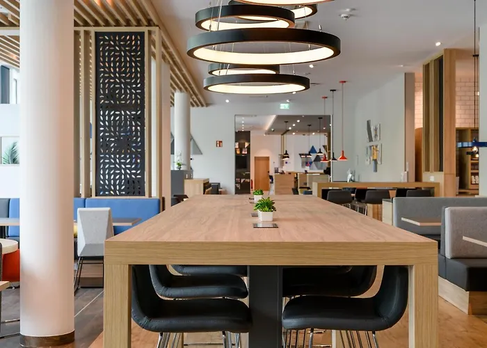 Express - By Ihg Hotel Fulde