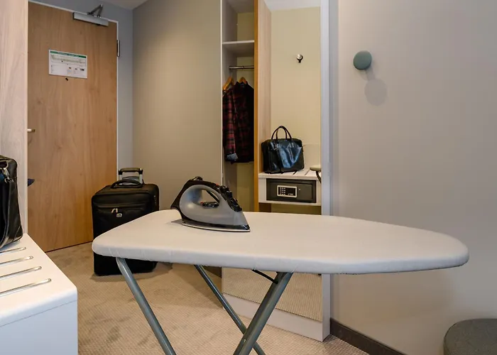 Express - By Ihg Hotel