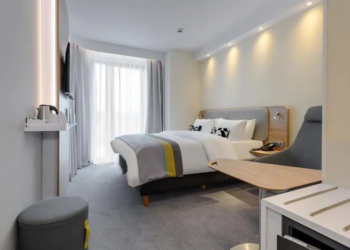 Express - By Ihg Hotel