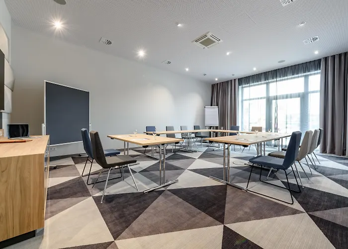 Express - By Ihg Hotel